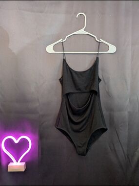 Wilfred Black Ribbed Bodysuit Open Stomach Sexy Bodycon Minimalist